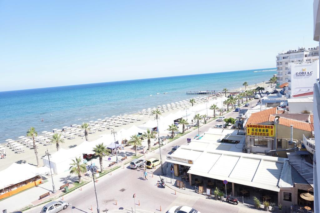 Lazuli Sea View Beachfront Ap 43 Larnaca Buitenkant foto